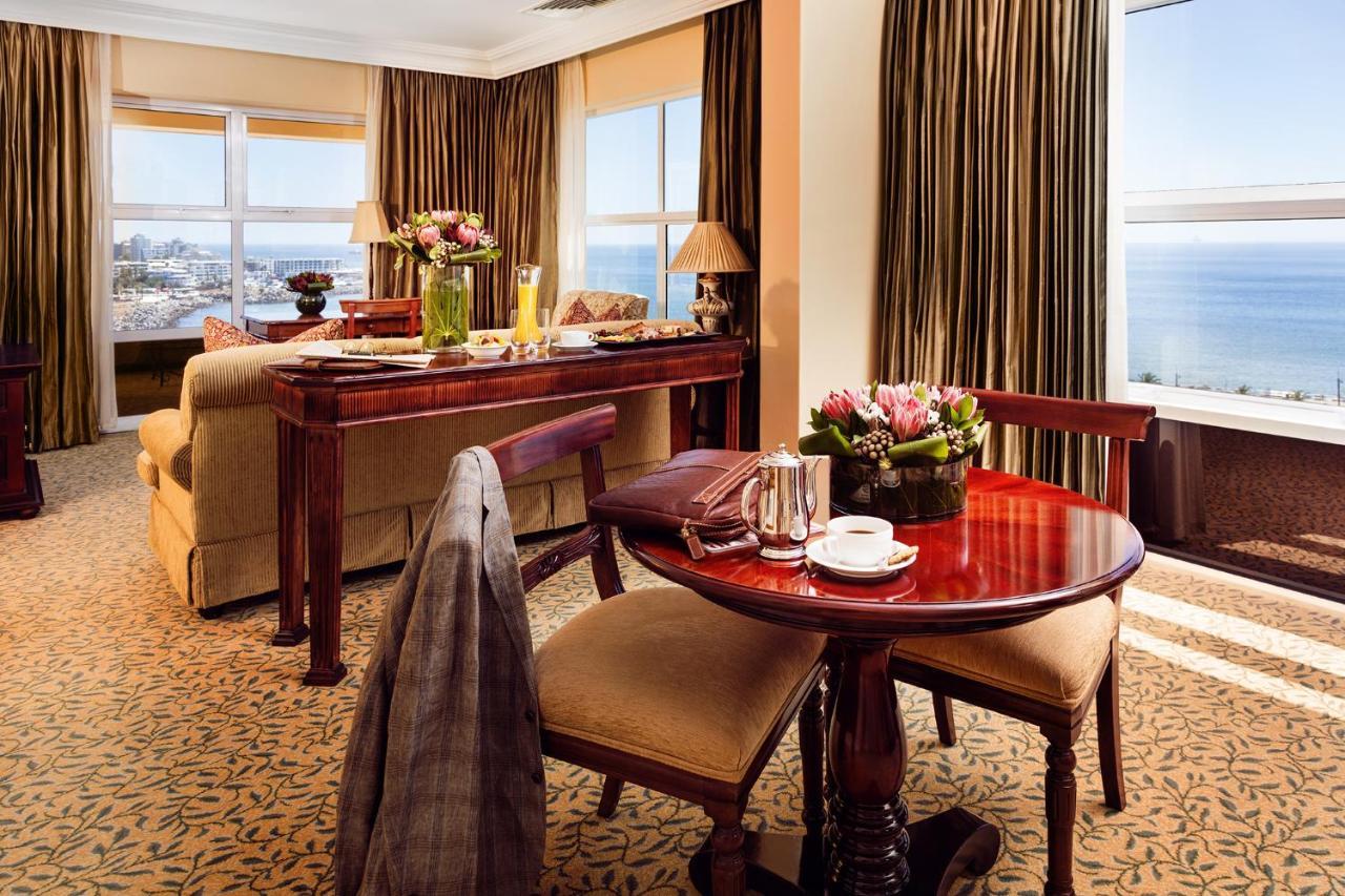 더 테이블 베이 호텔 케이프타운 외부 사진 A suite at the InterContinental Hotel, San Francisco