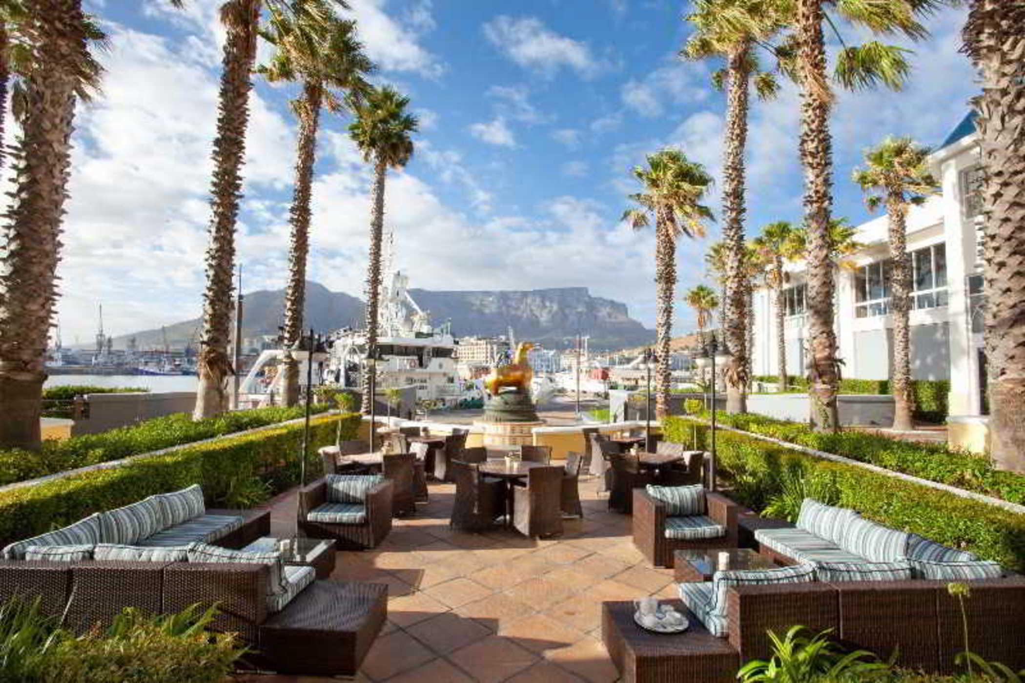 더 테이블 베이 호텔 케이프타운 외부 사진 The Cape Town International Convention Centre