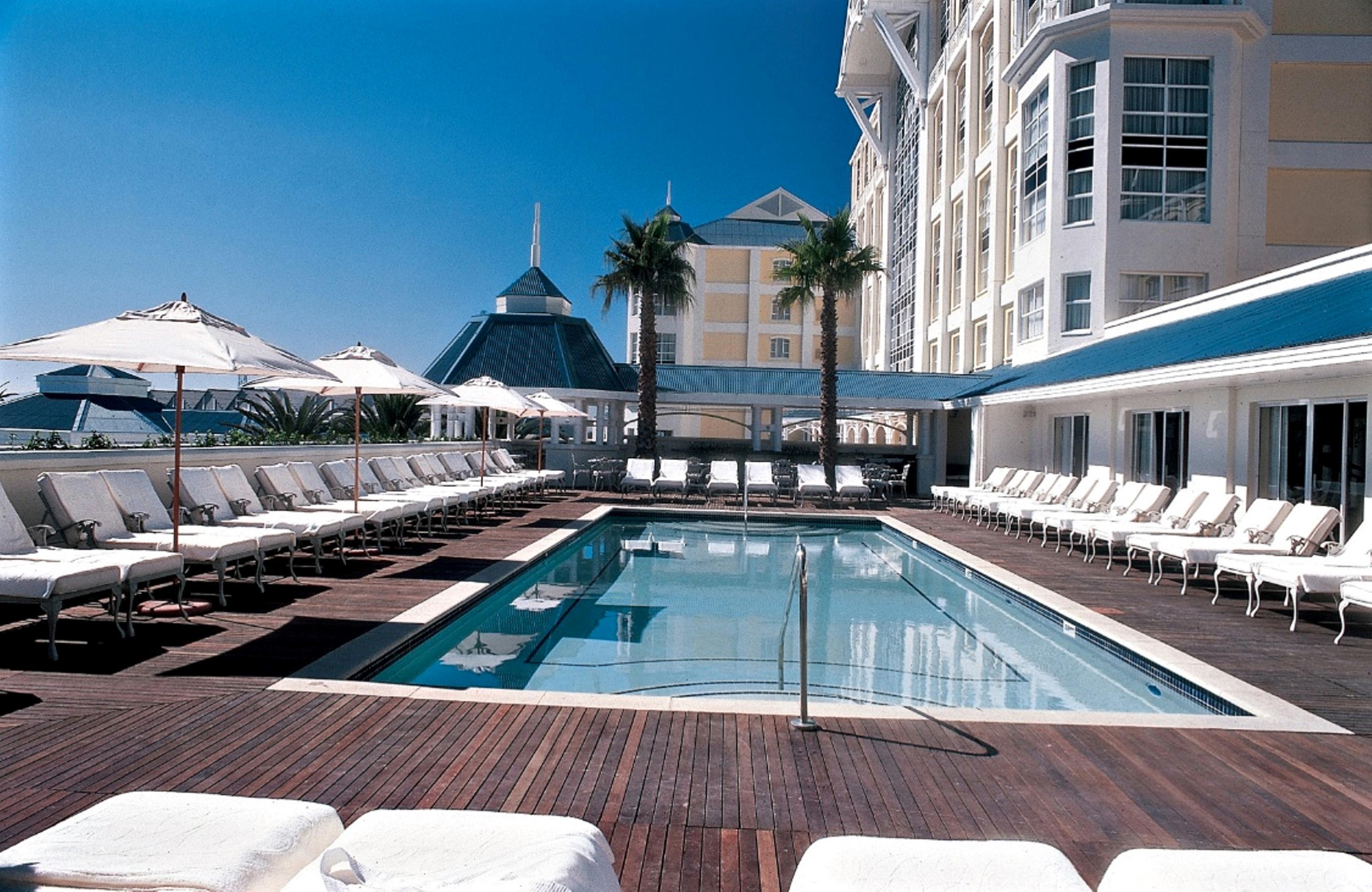 더 테이블 베이 호텔 케이프타운 외부 사진 The Cape Town Hilton Hotel